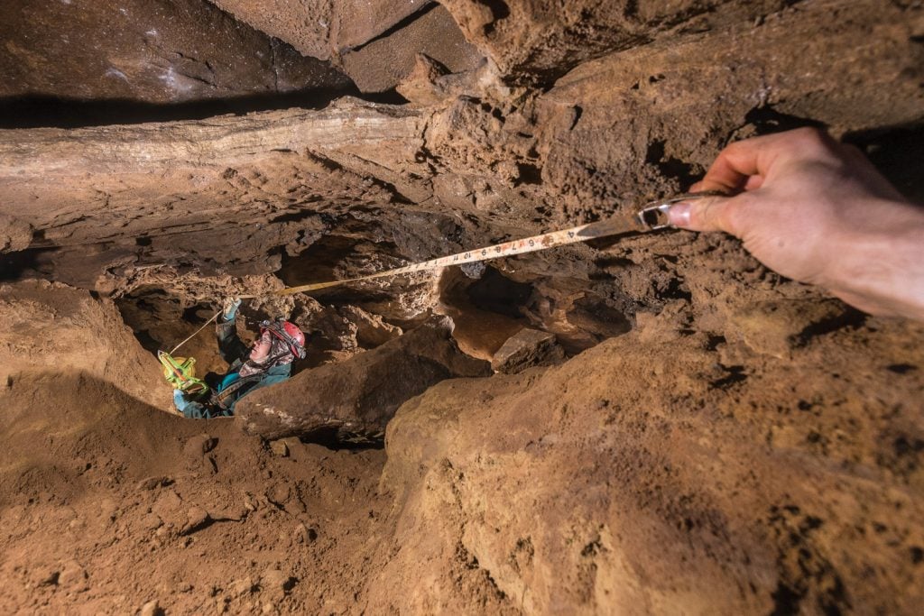 Measuring survey points